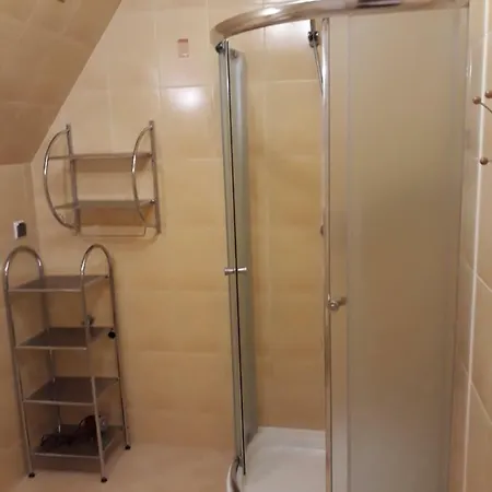 شقة Mnich كوشتيليسكا
